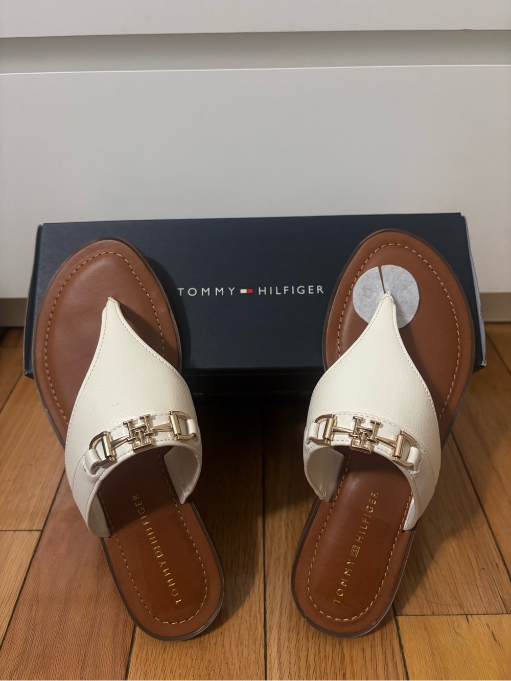 Tommy Hilfiger Cream Leather Slip-On Sandals with Gold Hardware